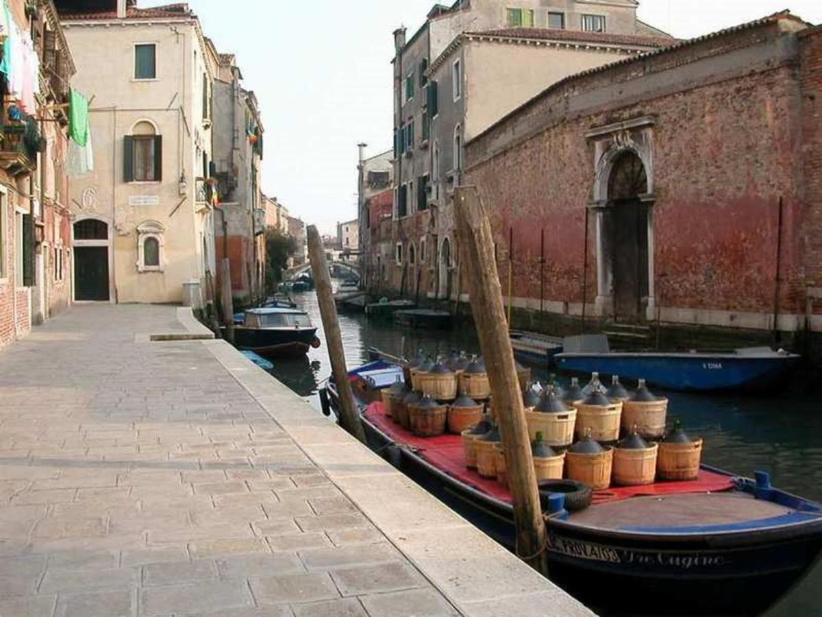 Mori 1 Con Bella Vista Nuovo Appartamento Venice Exterior photo